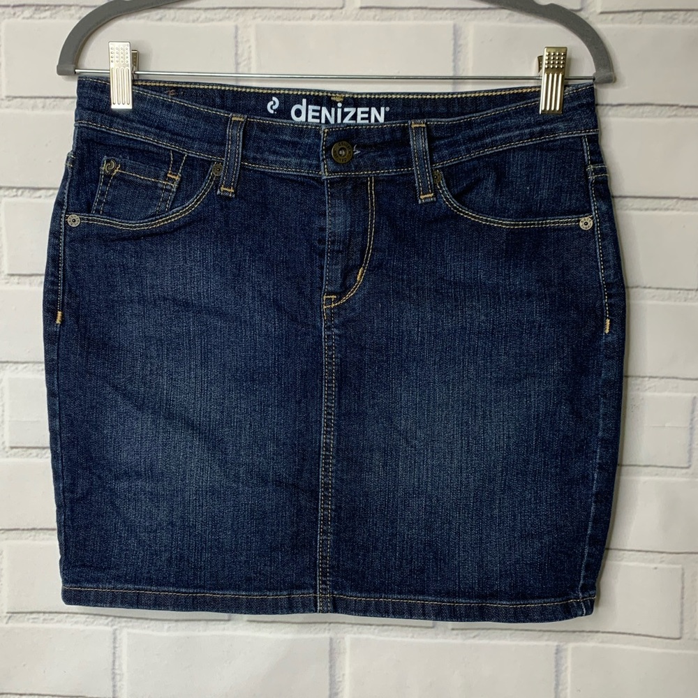 LEVI’S Denim Jean Mini Skirt Size 6 Blue Stretchy